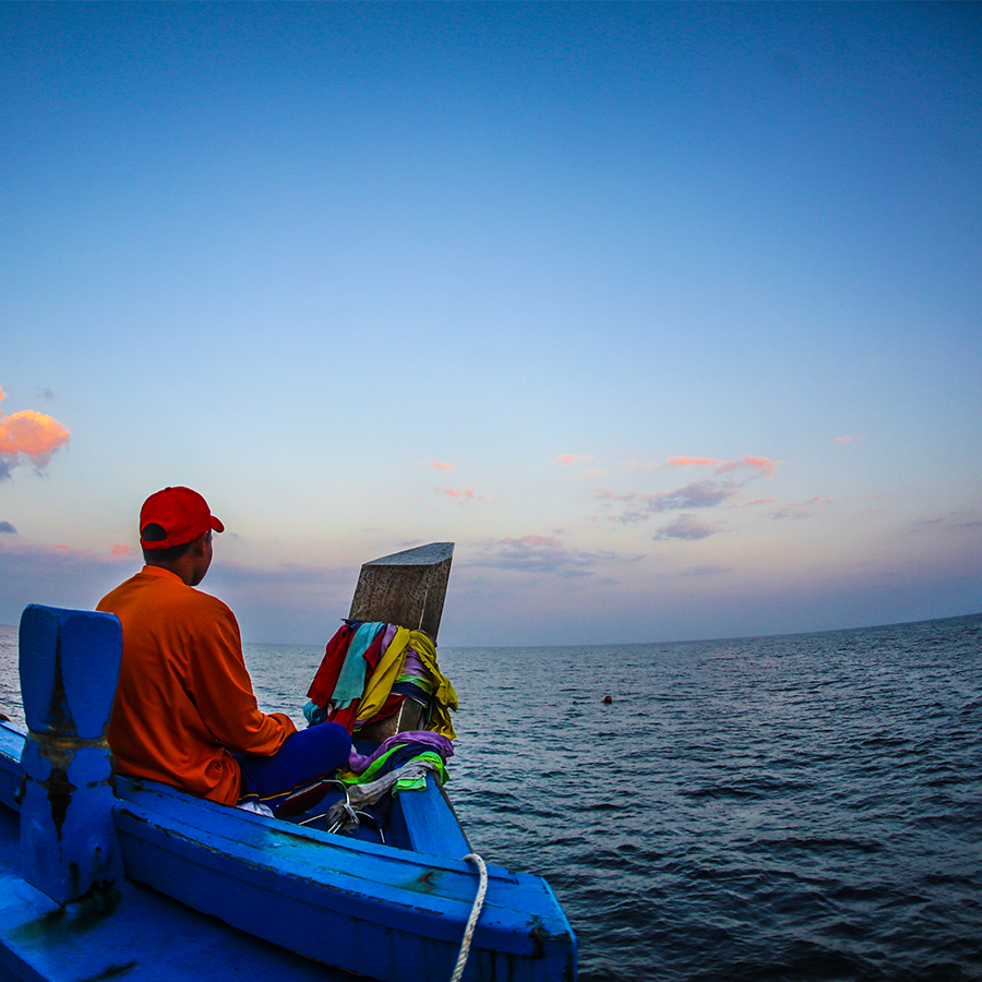 Sunrise from the boat | Scuba Shack Koh Tao