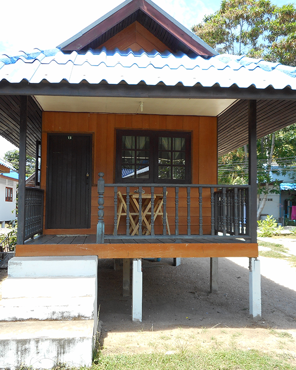 Front beach accommodation on Koh Tao | Scuba Shack